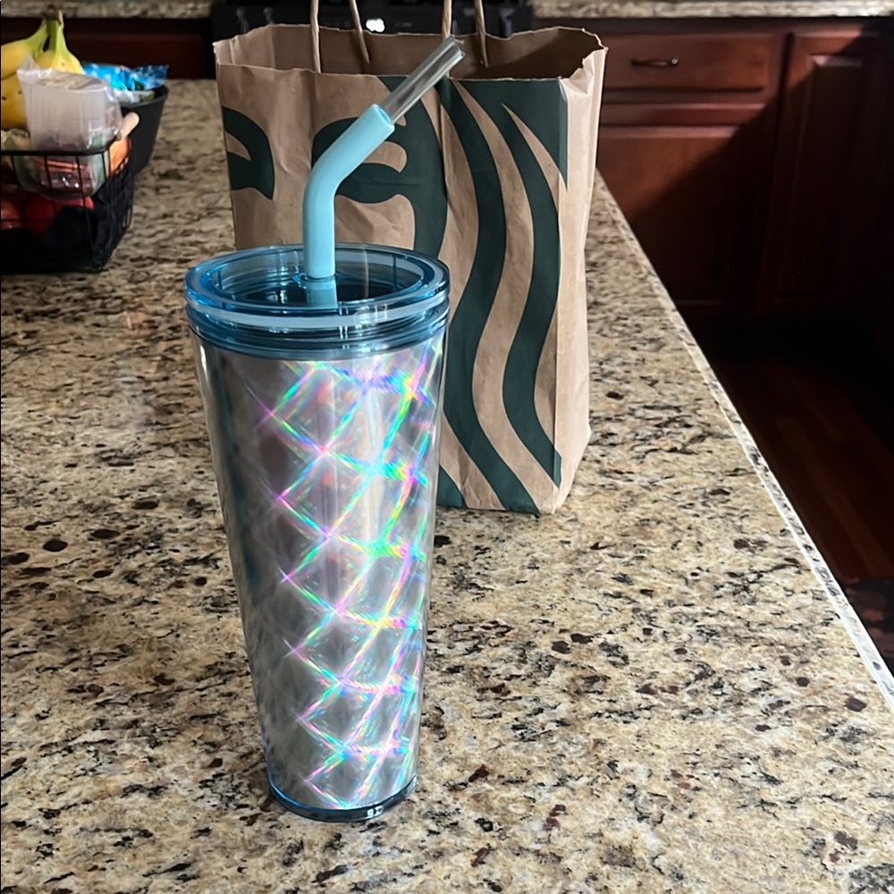 Holographic Tumbler with Straw